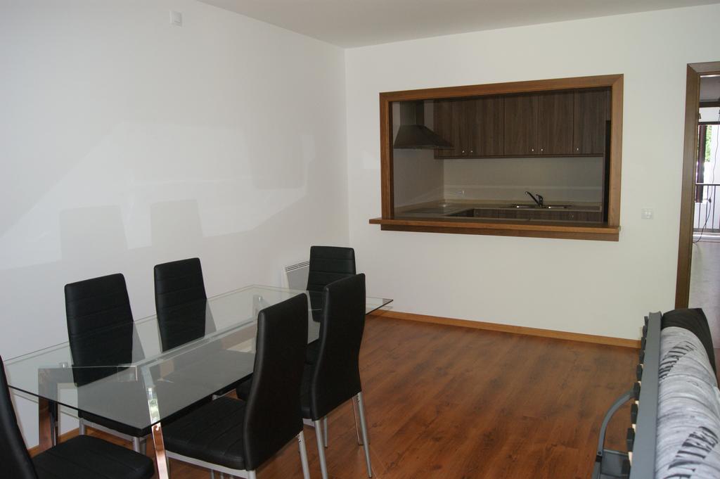 Apartaments Els Esquiadors Llorts Extérieur photo